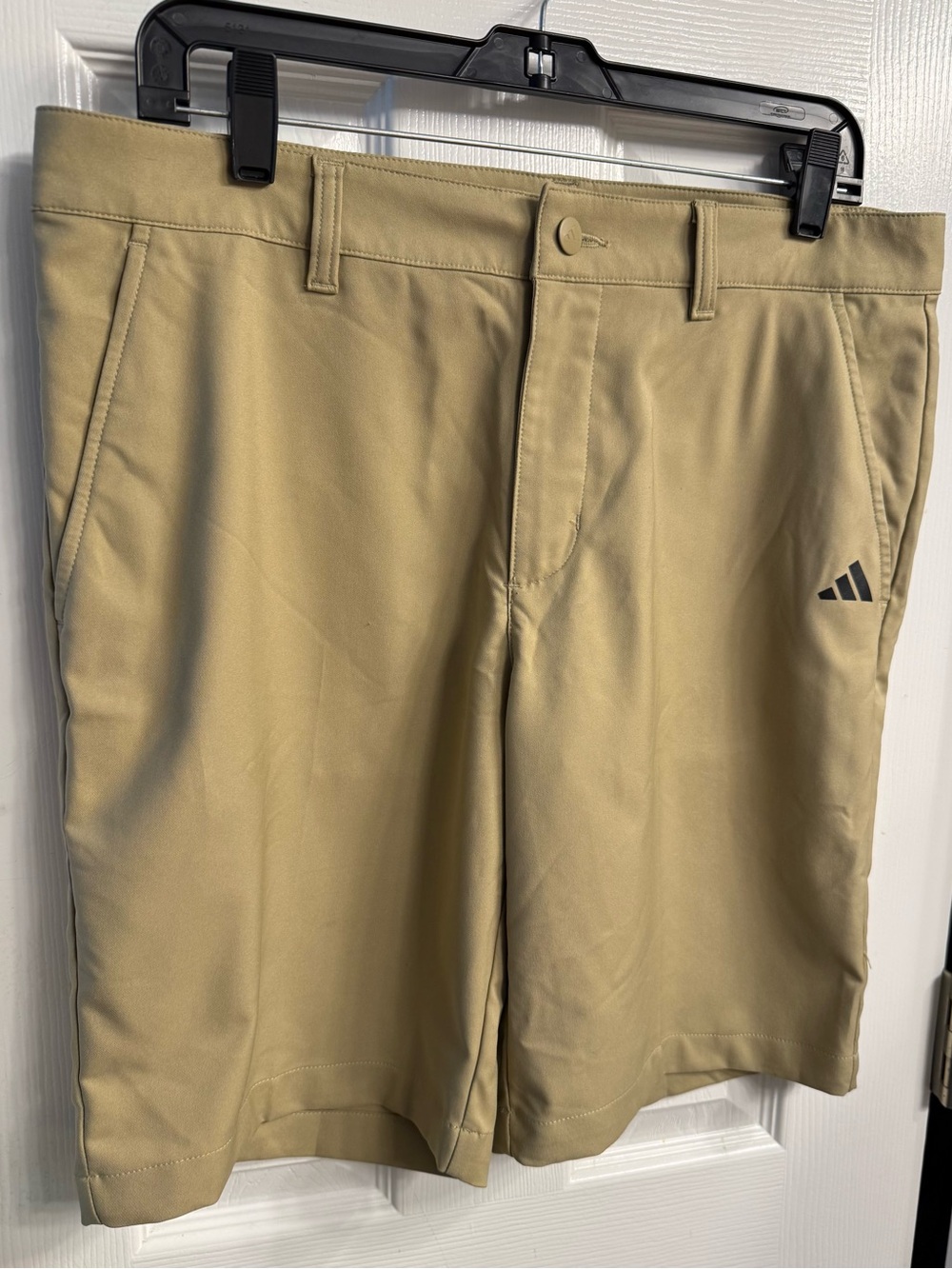 Adidas Men's Tan Flat-Front Golf Shorts